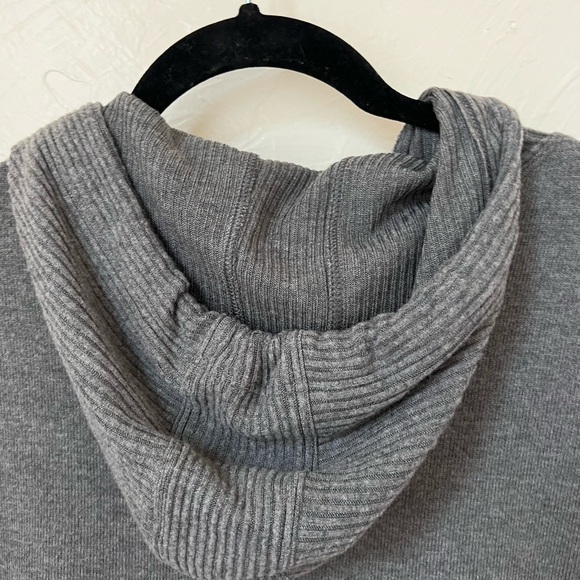 NWT Johnny Was Calme hooded cozy tee size M - Picture 8 of 9